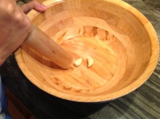 Garlic in bowl